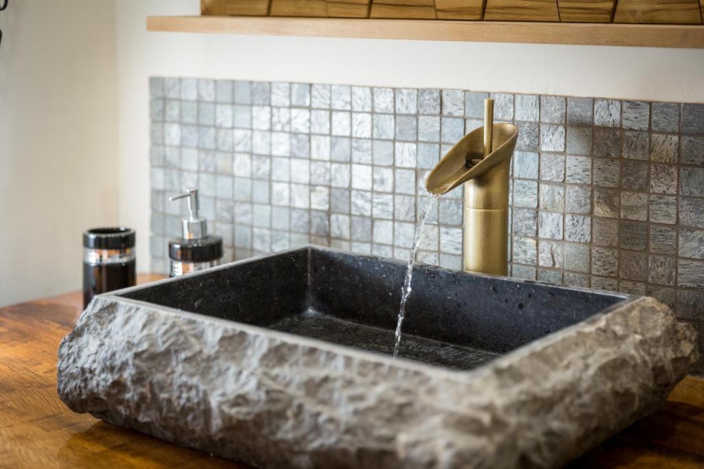 The Bungalow Pet friendly room 3